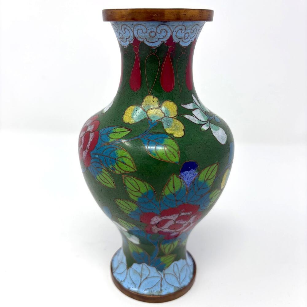 Antique Chinese Cloisonne Enamel Green Floral Vase Republic Period 1890s 1920s